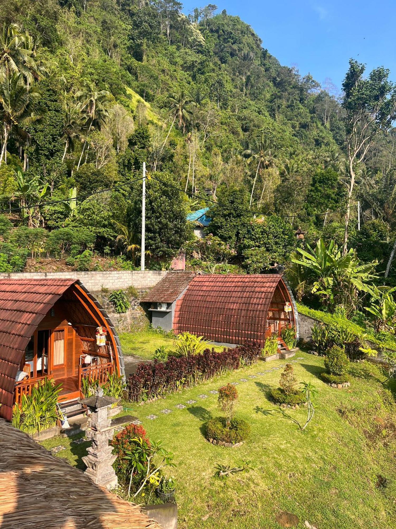 Villa Lumbung Ayu Sari & Spa การางาเซ็ม ภายนอก รูปภาพ